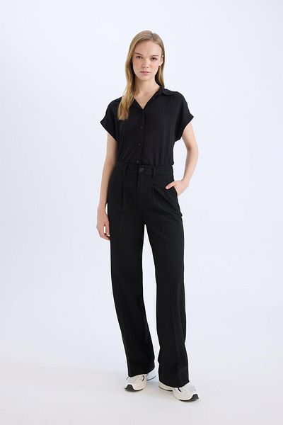DeFacto Pantaloni clasici cu picioare late, de bază, drepte, late, picior largi, buzunare duble, talie înaltă, mărime standard D4360ax25sp