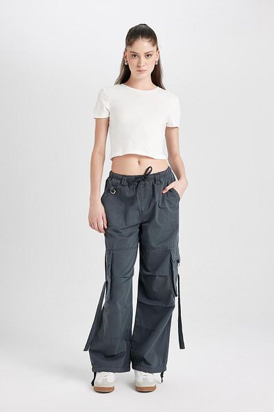 DeFacto Wide Leg Gabardine Trousers - Straight Lace-Up, Regular Waist, Cargo Pocket B1205Ax24Sp