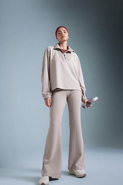 DeFacto DeFactoFit Flare Fit Pantaloni modal cu picior spaniol de lungime standard D0389AX24AU