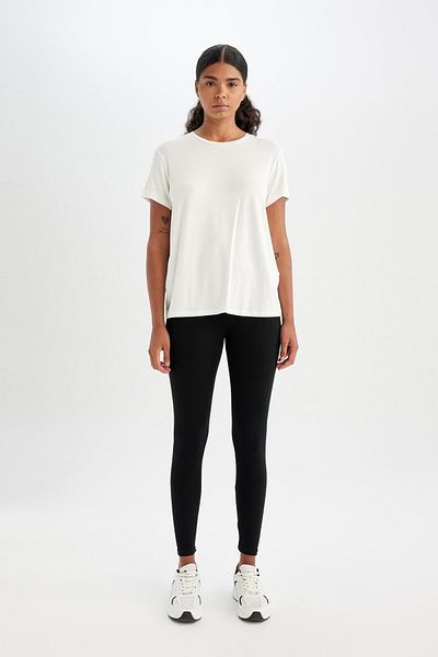 DeFacto Crew Neck Sportsman Basic T-Shirt - Solid Short Sleeve, Fit Standard D1904Ax24Hs