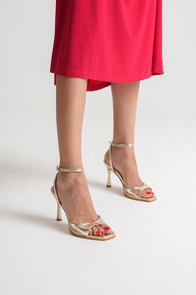 Artgoo Women's Gold Ankle Strap Daily Comfortable Classic Heels