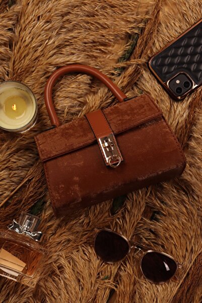 weem bag Elysara EB0401 | Елегантна чанта тип портфейл от велур