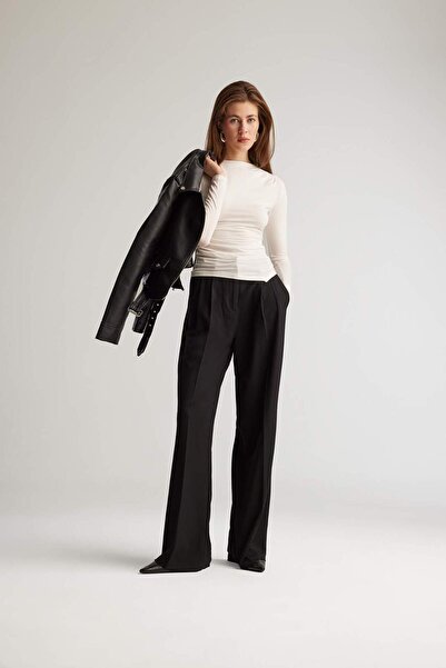 DeFacto Wide Leg Geniş Paça Fermuarlı Yüksek Bel Cepli Standart Boy Kumaş Palazzo Pantolon E5394AX25SP