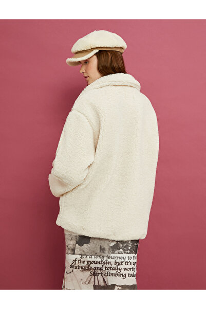 Koton Plüschjacke, Stehkragen, Reißverschlusstasche