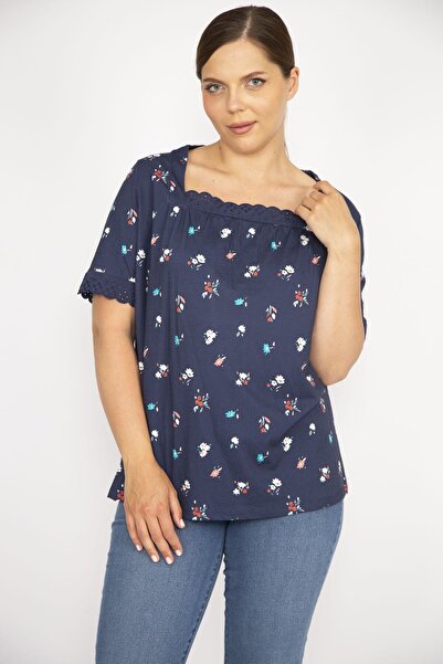 Şans Γυναικεία μπλούζα Navy Blue μεγάλου μεγέθους από βαμβακερό ύφασμα γιακά και μανίκι με δαντέλα λεπτομερή μπλούζα 65n36544