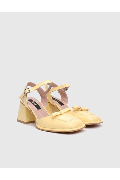İLVİ Kler Hakiki Rugan Deri Kadın Sarı Topuklu Sandalet