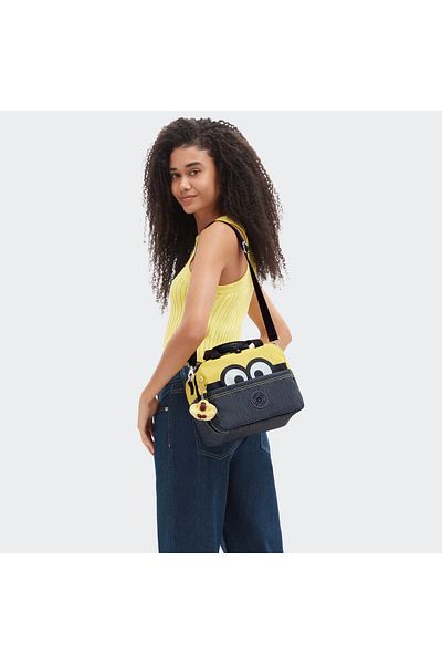 Kipling أعطِ جينز مينيون