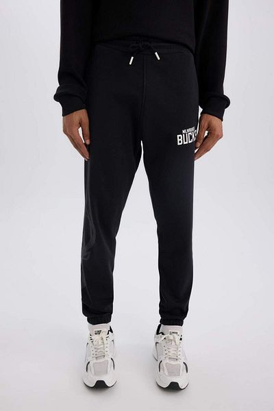 DeFacto DeFactoFit NBA Milwaukee Bucks Pantaloni de sport groși Jogger cu talie cu șireturi Standard Fit cu buzunare D6702AX25