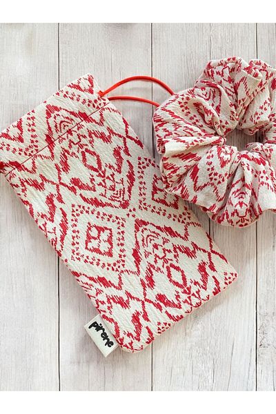 Pirene Flame Set – Scrunchie & Glasses Case