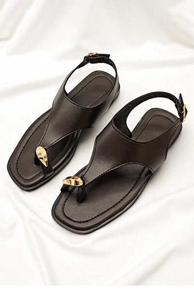 StWenn Maria Women's Brown Black Gold Ring Detailed Daily Sandals