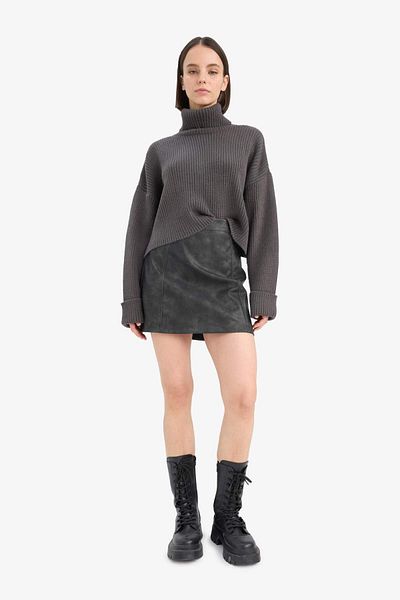 DeFacto Oversize Wide Fit Turtleneck Knitwear Sweater L0986Az24Cw