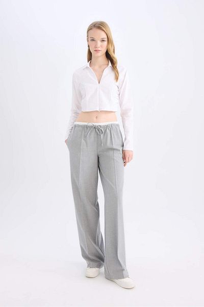 DeFacto Wide Leg Regular Waist Wide Pocket Collared Wide Leg Pants 3199895