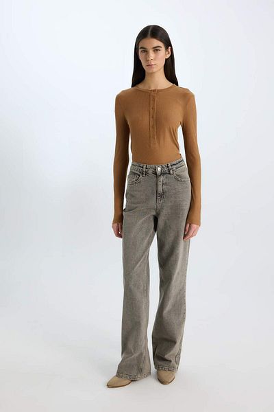 DeFacto Slim Fit Slim Fit Crew Neck Ribbed Camisole Long Sleeve T-Shirt D9555Ax24Wn