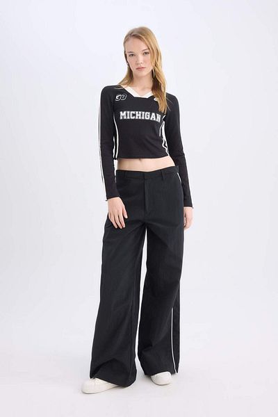 DeFacto Coool Wide Leg Wide Loose Leg Pocket Stripe Detail Regular Waist Pants D4404Ax24Au