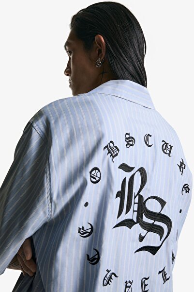 Bershka Kısa kollu nakışlı gömlek