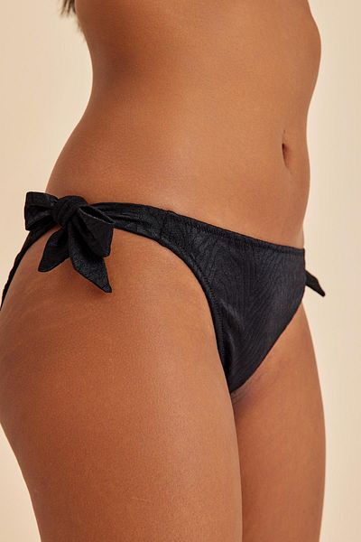 Amarelle Σετ μπικίνι Bali Black Unpadded Triangle Side Tie