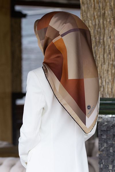 Vissona 100% Twill Silk Γεωμετρικό Σχέδιο Καφέ - Μαύρισμα 90x90 Σχήμα Ραπτικής Κασκόλ: Ράψιμο στο χέρι
