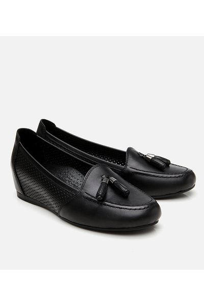 Hotiç Pantofi cu toc cu pană din piele neagră de damă