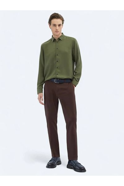 Kip Green Twill Regular Fit Woven Casual Shirt