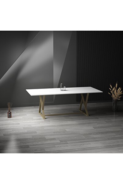 DAF Egelan Yemek MAsası