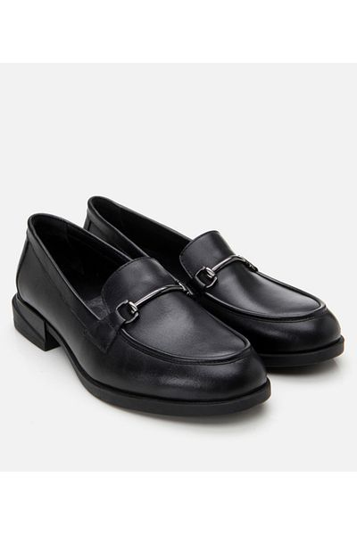 Hotiç Loafer cu cataramă pentru femei din piele naturală