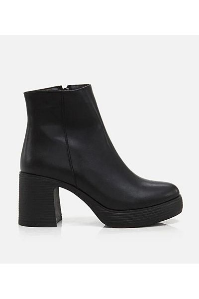 Yaya by Hotiç Women's Black Pedestrian Heeled Boots