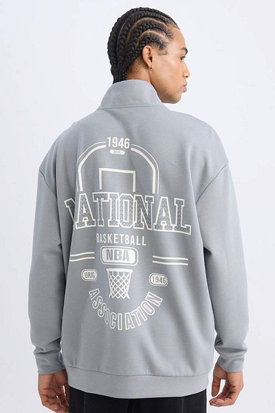 DeFacto Defactofit Nba Wordmark Oversize Wide Fit Zipper Stand Collar Back Printed Skuba Diver Fabric Swea