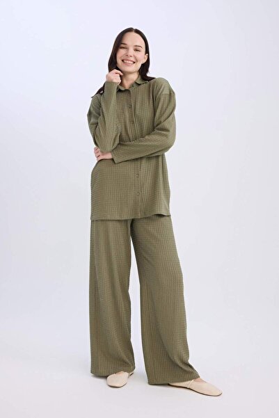 DeFacto Bürümcük Pantolon Straight Fit Beli Lastikli Basic Düz Geniş Bol Paça D7522AX24AU