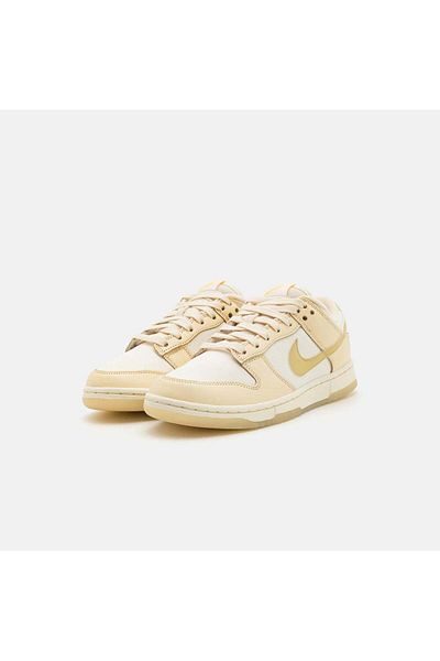 Nike Dunk Low „Muslin/Team Gold”