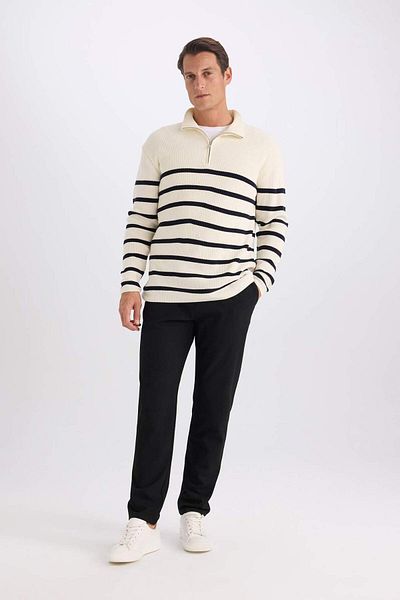 DeFacto Pantaloni Jogger Basic cu buzunare drepte D8639ax24au