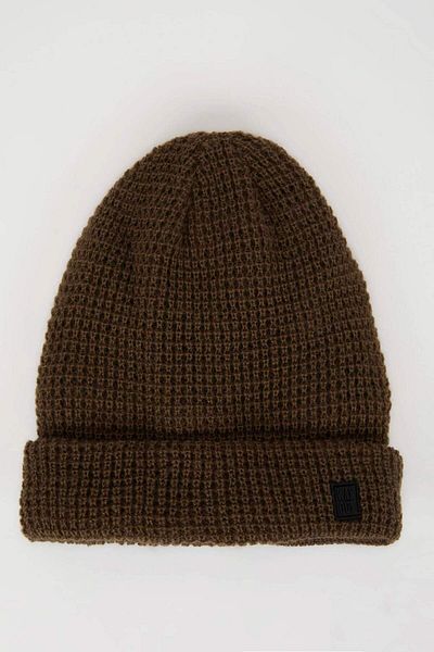 DeFacto Herren-Baskenmütze mit Etikettendruck und Fleece-Innenseite C7140AX24WN