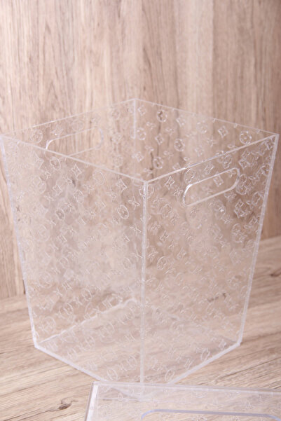 Generic Wastebasket and tissue holder set