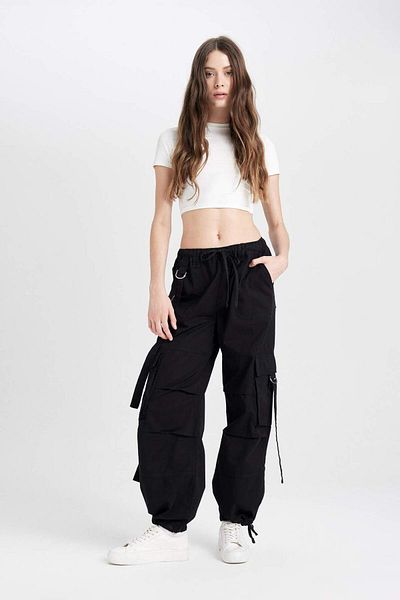 DeFacto Cool Cool Pantaloni cu picior lat cu talie normală Gabardină de bază, drepte, cu șireturi, cu buzunar cargo B1205ax24au