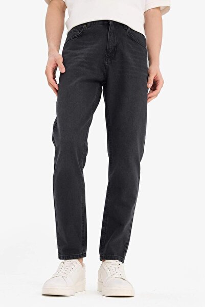 DeFacto %100 Pamuk 90's Slim Fit Dar Kalıp Yüksek Bel Dar Paça Siyah Jean Pantolon D6612AX24AU
