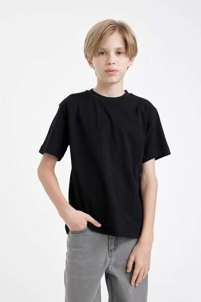 DeFacto Chlapecké základní černé tričko Regular Fit Crew Krk s krátkým rukávem D8471A8Ns