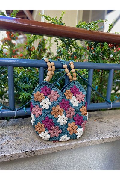 Deka Çiçek desenli el örmesi çanta