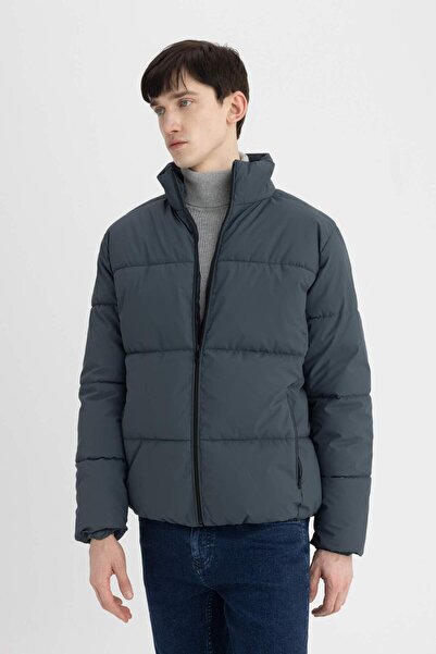 DeFacto Su Geçirmez Slim Fit Dar Kesim Dik Yaka Astarlı Fermuarlı Rüzgar Geçirmez Şişme Mont C5631AX24WN