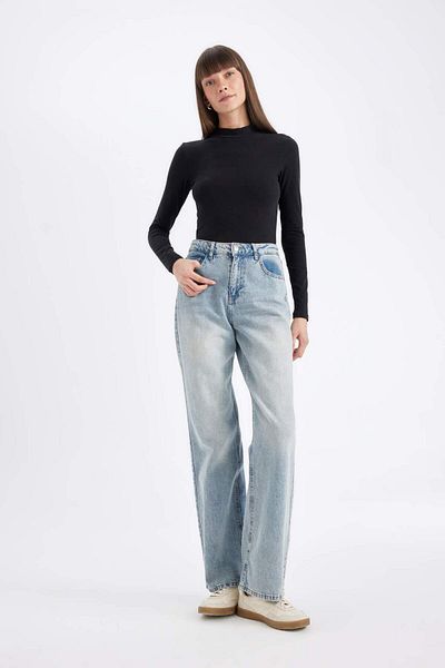 DeFacto Μαύρο Slim Fit Slim Fit Half Turtleneck Casual Basic Απλό μακρυμάνικο μπλουζάκι D3575AX24AU
