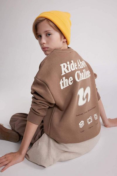 DeFacto Boy Oversize Wide Fit Crew Neck Printed Sweatshirt D3968A824Wn