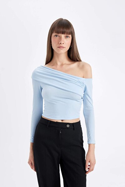 DeFacto Slim Fit Dar Kesim Omuzu Açık Basic Düz Uzun Kollu Bluz D4559AX24AU