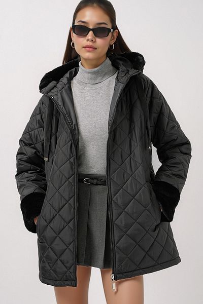 Merterium Women's Hooded Quilted Coat 1042 - Black