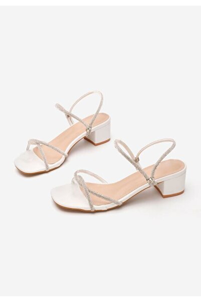 B T Shoes Papuci cu toc gros Nalys albe