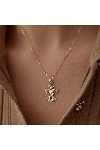 Cherry by Özkonak Kalpli Melek Kolye