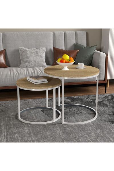 Danube Home طاولات جانبية مستديرة من رينلي (مجموعة من قطعتين) - زوج من خشب البلوط والأبيض لمساحات معيشة أنيقة