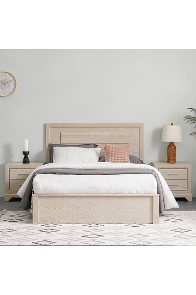Danube Home Ryan 150x200 Queen Bed - Antique Grey Ash Veneer L157.8xW208xH120cm