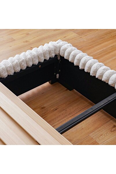 Danube Home Fritz 180x200 King Bed - Cream L229xW206xH117cm