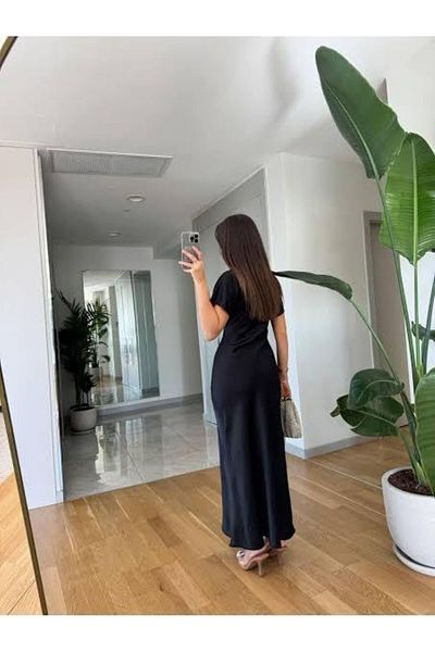 Hotfashion Women's Black Satin Dress