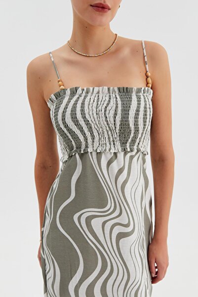 Nish&Chic Wooden Hanger Pen Dress