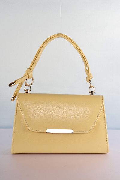 weem bag Elysara EB0602 | Чанта тип клъч от намачкана лачена кожа