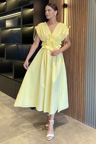 GÜLSELİ Yellow Daisy Appliqued Double Breasted Dress